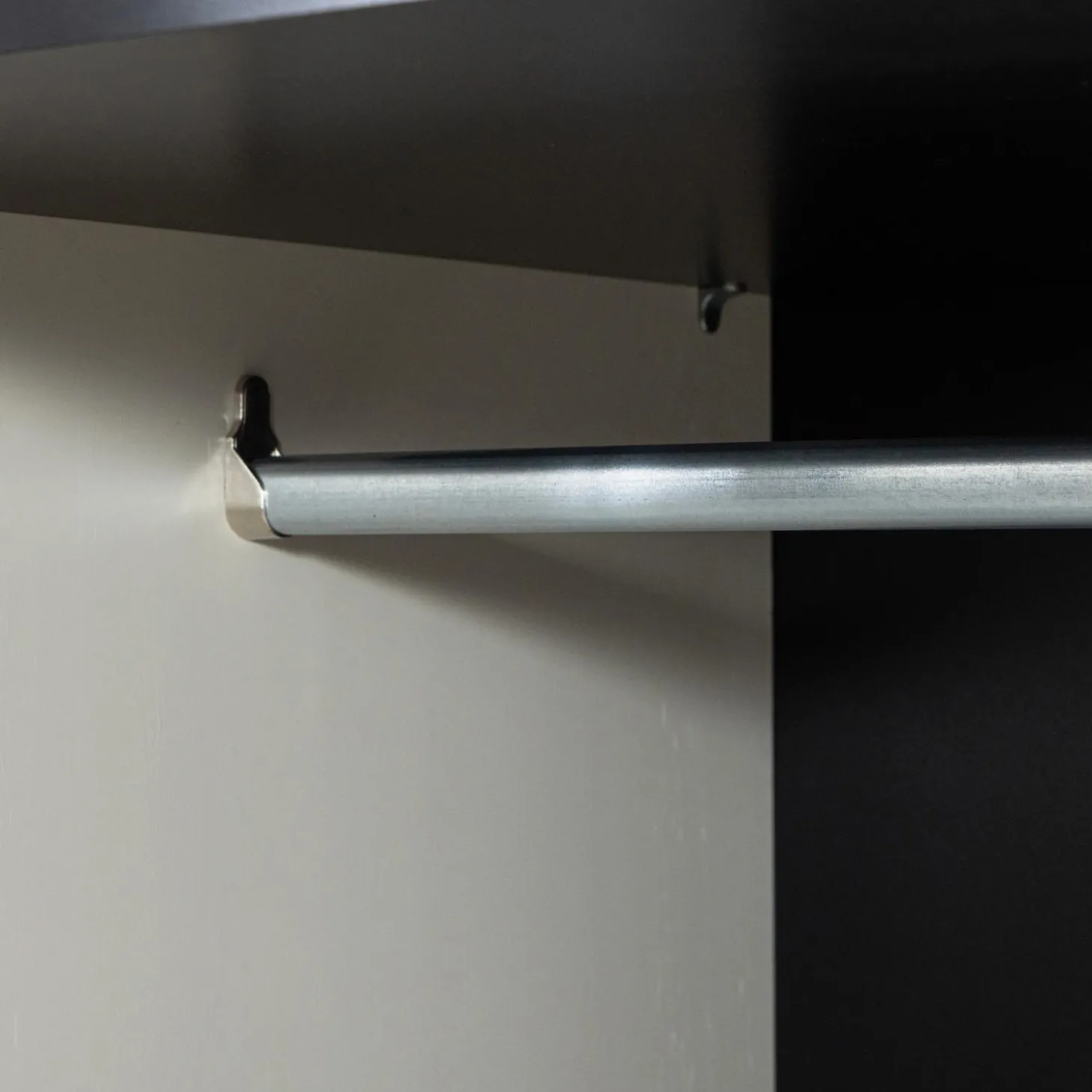 adam-2-deurs-kast-grenen-dust-FbxuODhg-6.webp New WOOOD Adam 2-deurs Kast Grenen Dust