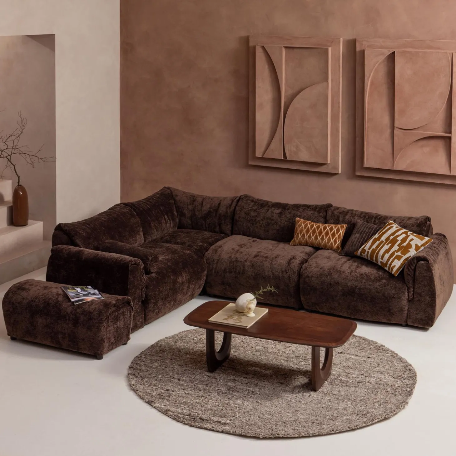 baggy-hocker-3d-chenille-donke-SBphGvlb-2.webp Outlet WOOOD Baggy Hocker 3D Chenille Donkerbruin