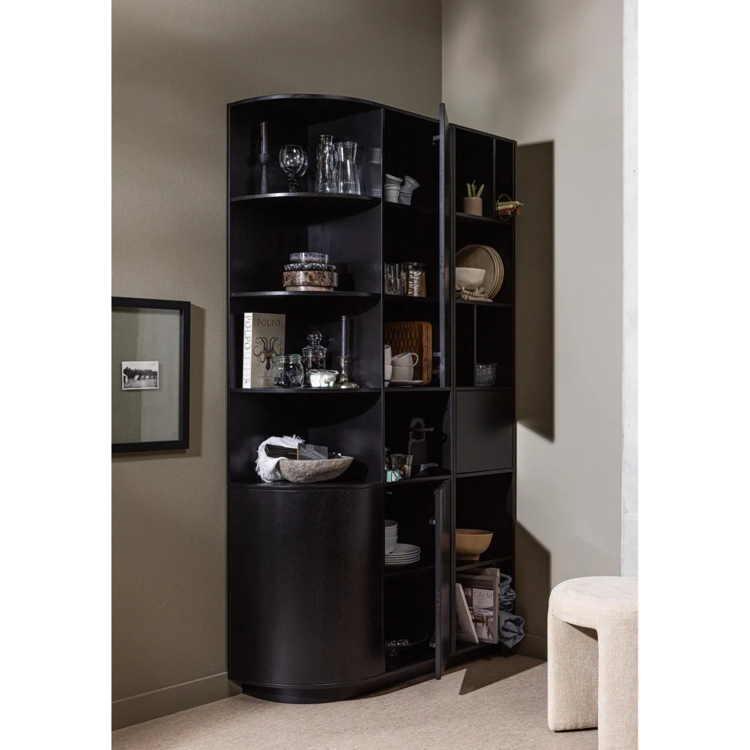 charlie-gestoffeerde-kruk-natu-uYRlXzee-3.webp Fashion WOOOD Charlie Gestoffeerde Kruk Naturel