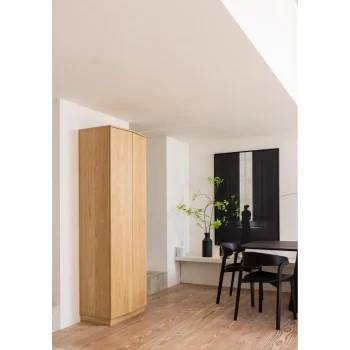 Online WOOOD Cras Eetkamerstoel Zwart