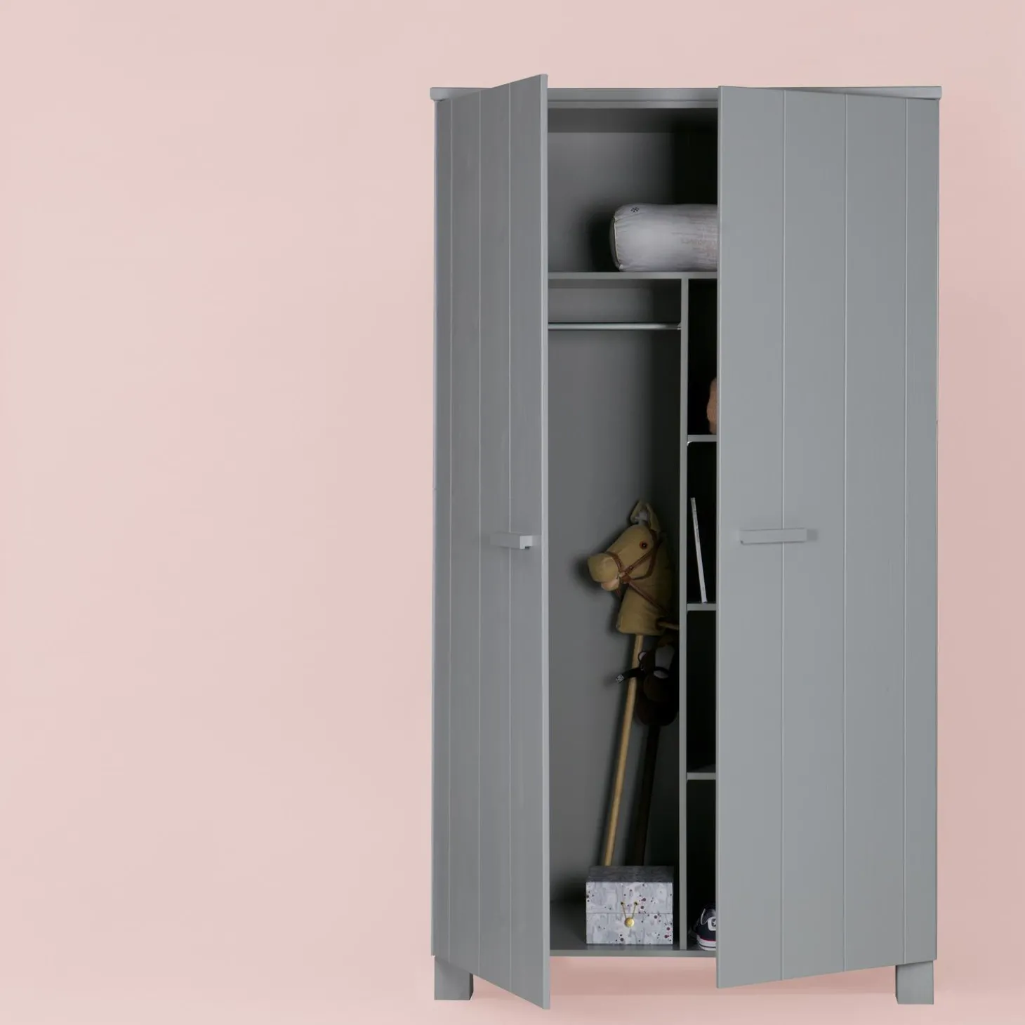 dennis-kast-grenen-betongrijs-QBdPhciv-2.webp Outlet WOOOD Dennis Kast Grenen Betongrijs