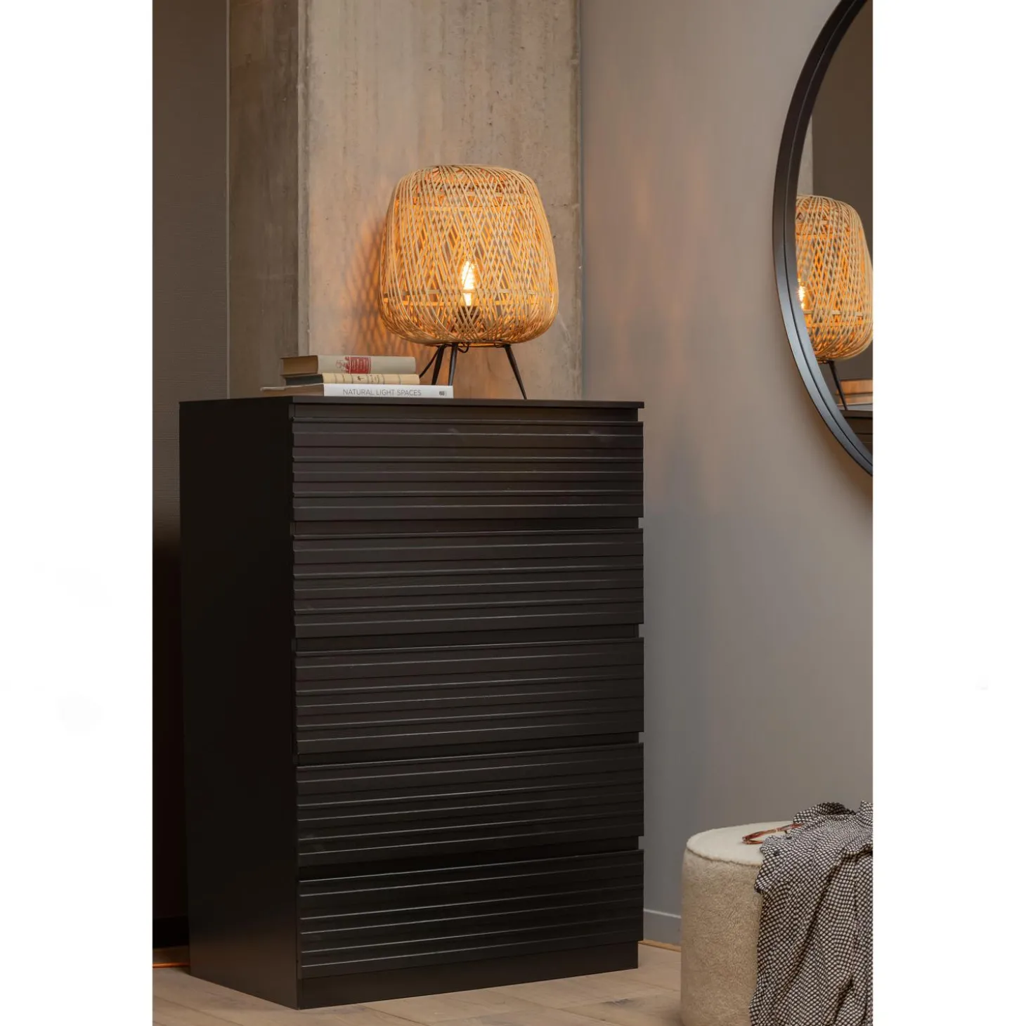 doutzen-spiegel-metaal-zwart-1-XTmlZyHL-2.webp New WOOOD Doutzen Spiegel Metaal ø115 Cm Zwart