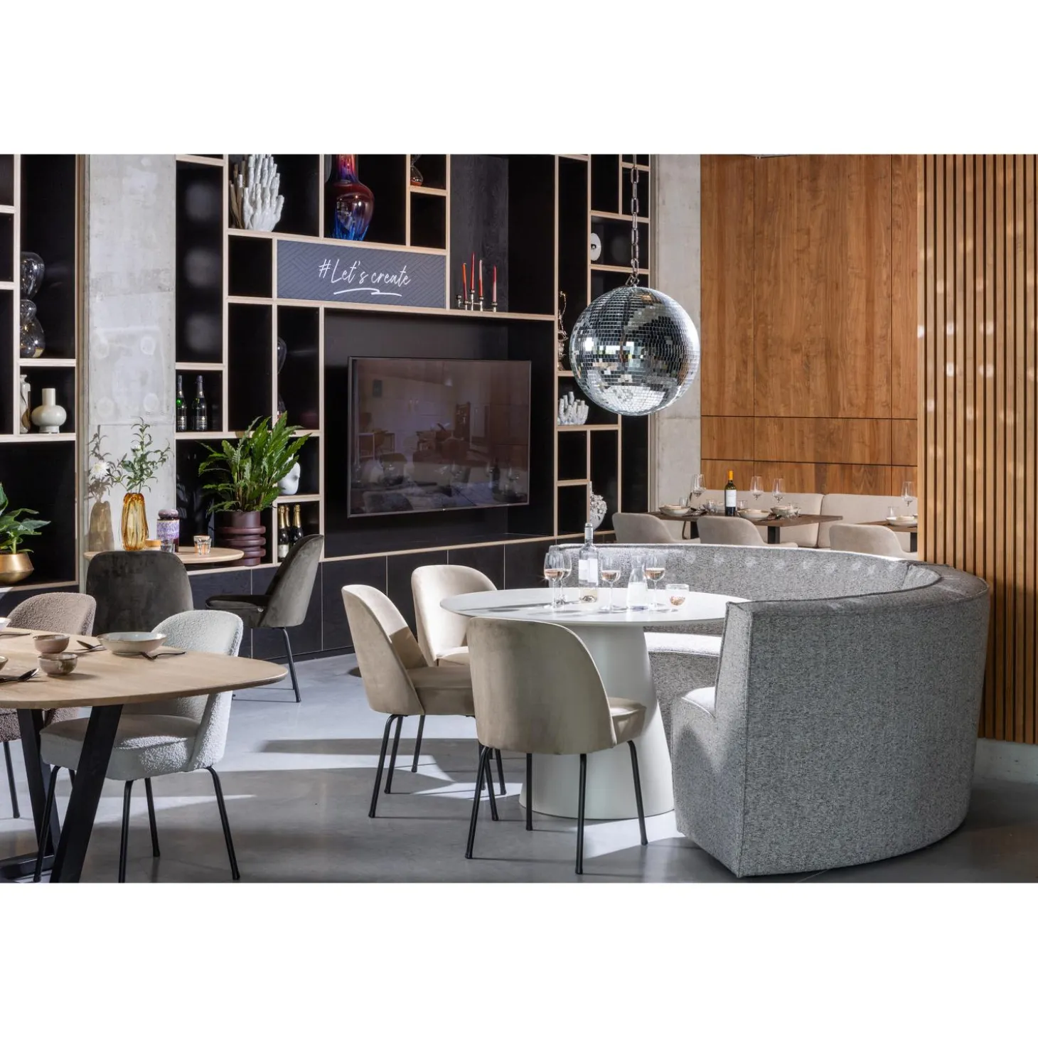 europa-4-zits-eetbank-geweven-pAvpSHKO-2.webp Clearance WOOOD Europa 4-zits Eetbank Geweven Stof Zand Melange