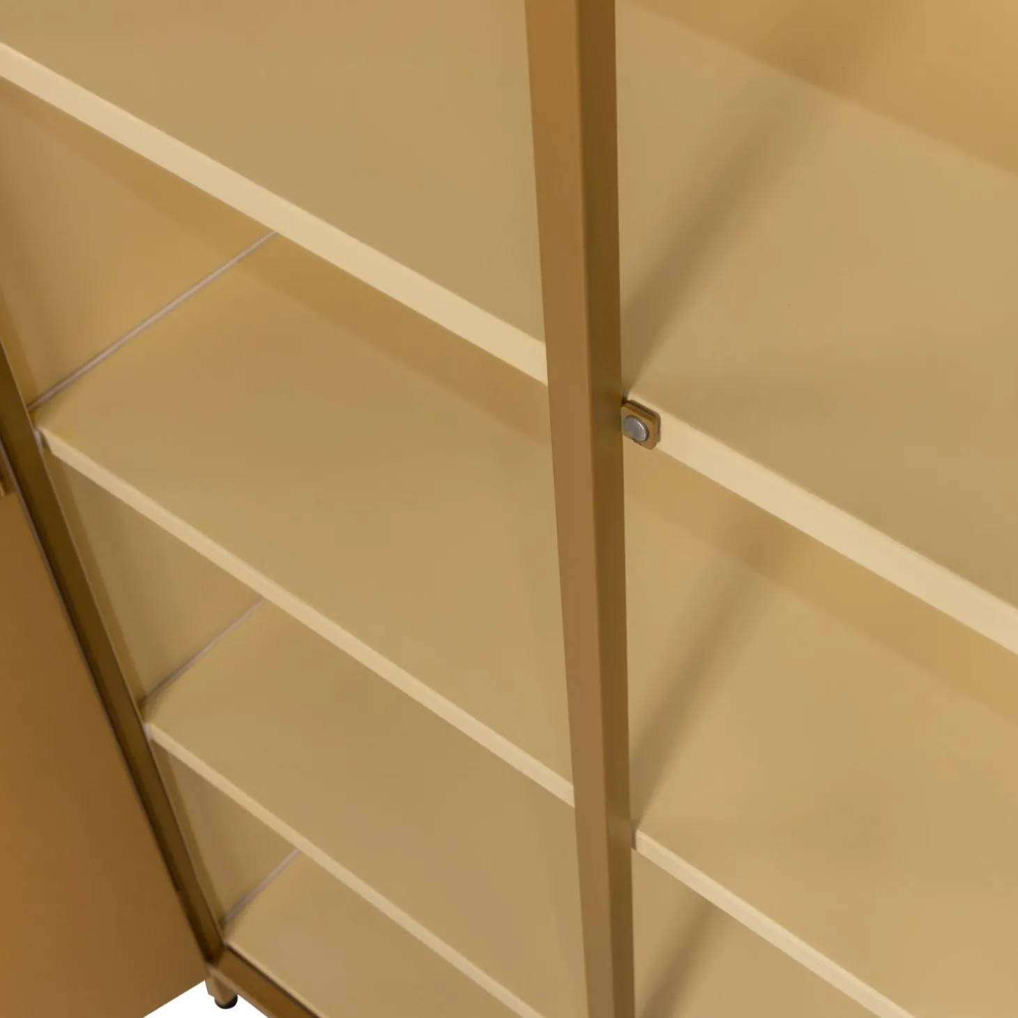 exhibit-xl-2-deurs-vitrinekast-PhfwFeOj-7.webp Fashion WOOOD Exhibit XL 2-deurs Vitrinekast Metaal Honinggeel