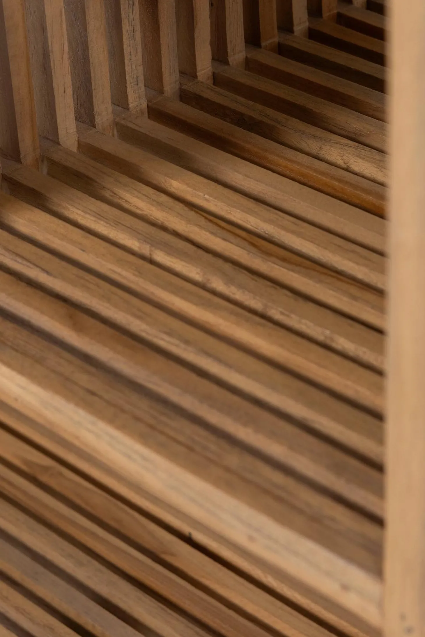 jasmijn-sidetable-recycled-tea-DsDCRnmg-4.webp Fashion WOOOD Jasmijn Sidetable Recycled Teak Naturel