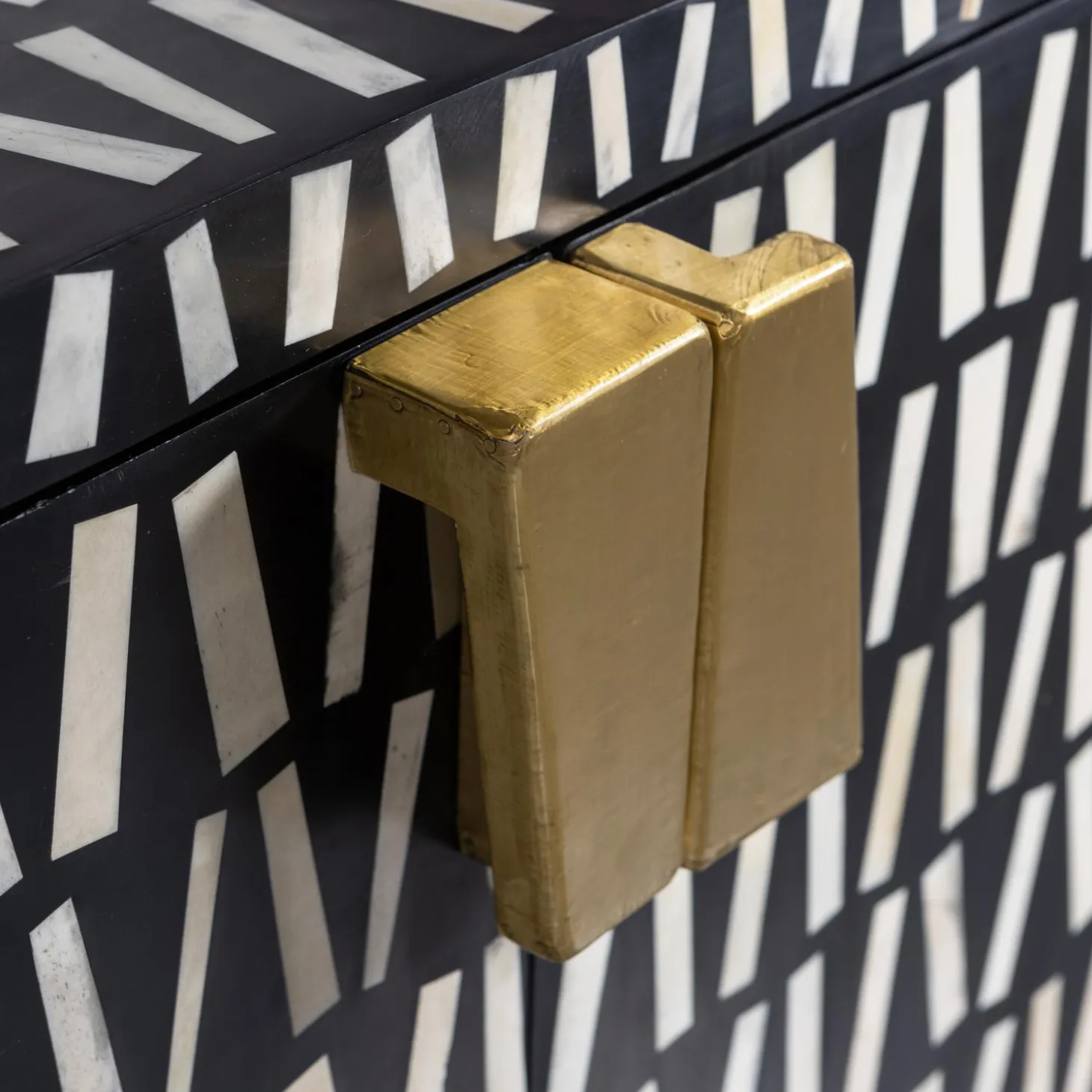 menne-opbergkast-zwartwit-GYRSRusf-3.webp Sale WOOOD Menne Opbergkast Zwart/wit