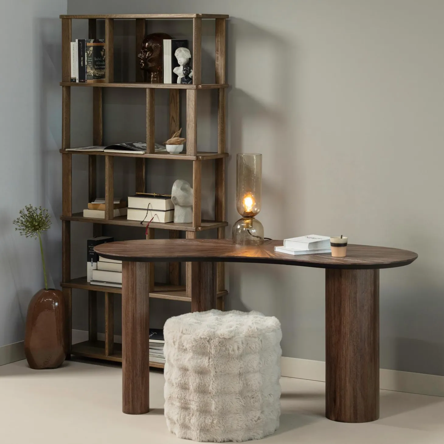 olven-poef-hoog-fluffy-stof-na-vYbWxivH-1.webp Fashion WOOOD Olven Poef Hoog Fluffy Stof Naturel