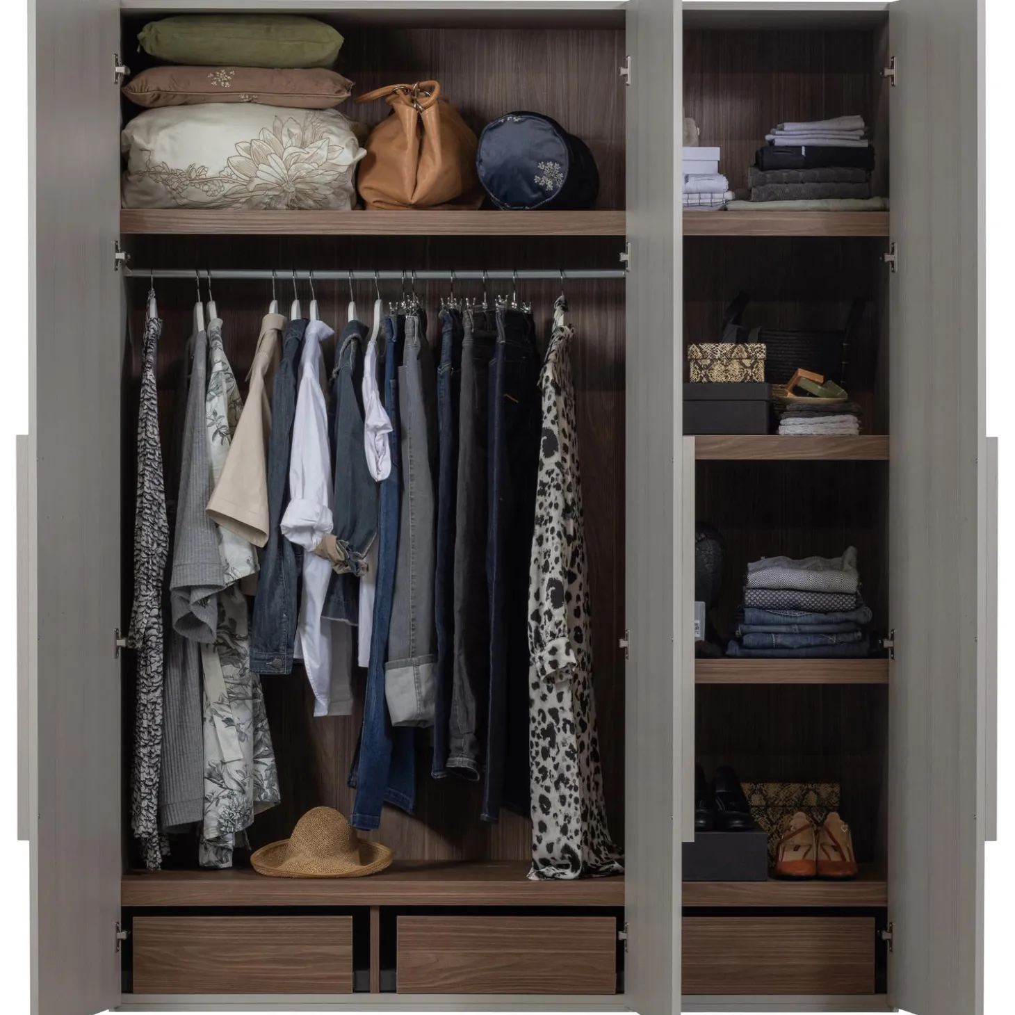 rens-3-deurs-hanglegkast-greep-htdeWzBa-5.webp Online WOOOD Rens 3-deurs Hang/legkast Greep Lang Noten/pebble Grey