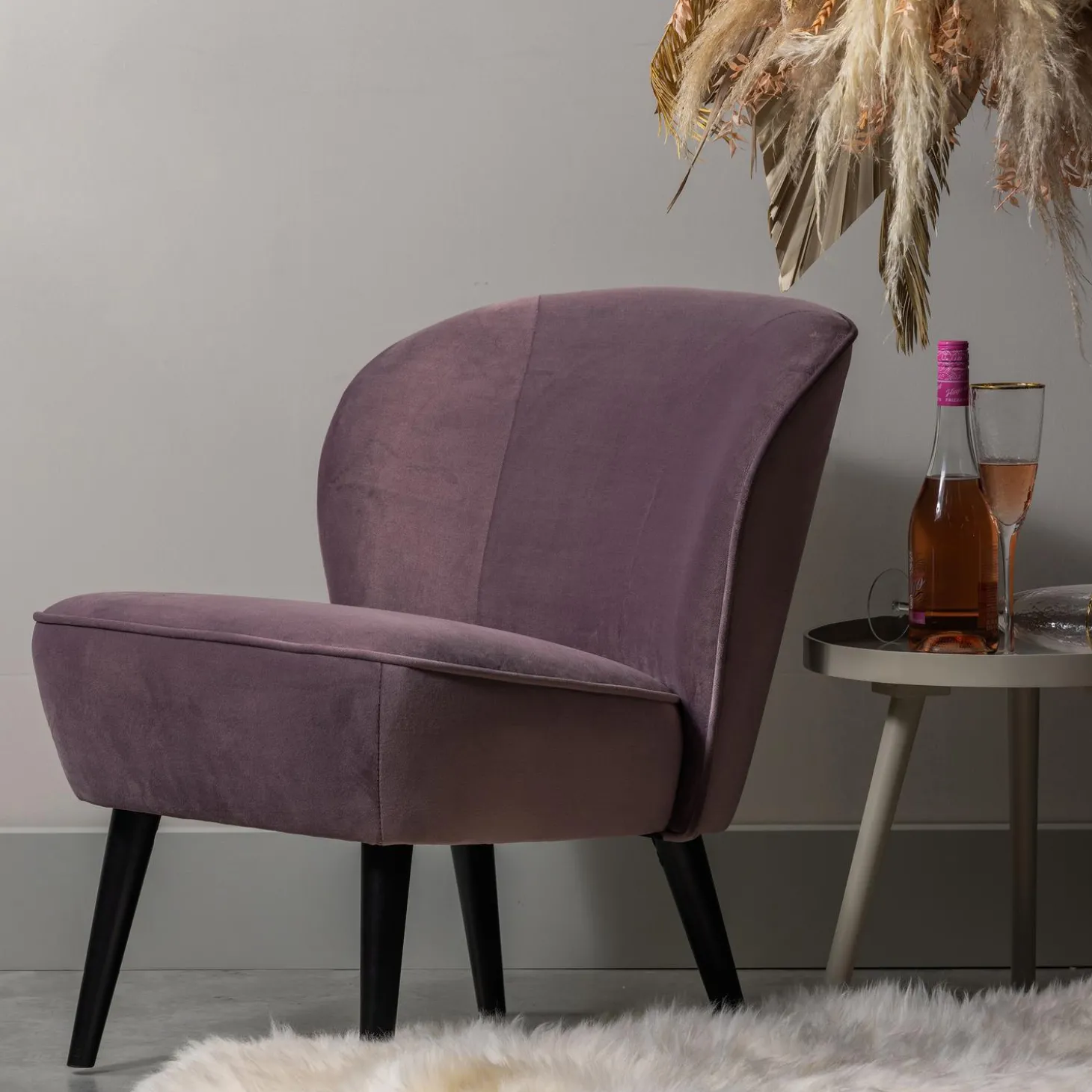 sara-fauteuil-velvet-warm-lila-nLHKBPTL-2.webp Outlet WOOOD Sara Fauteuil Velvet Warm Lila