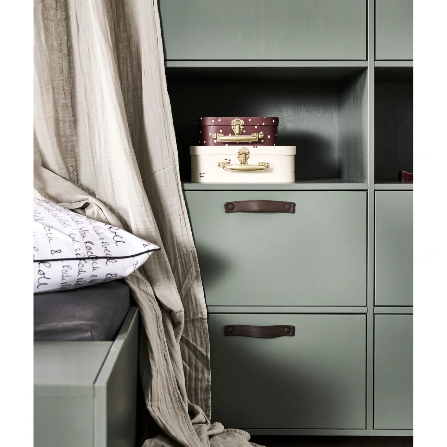 stage-garderobekast-grenen-soa-qIrVRlQV-5.webp Discount WOOOD Stage Garderobekast Grenen Soap